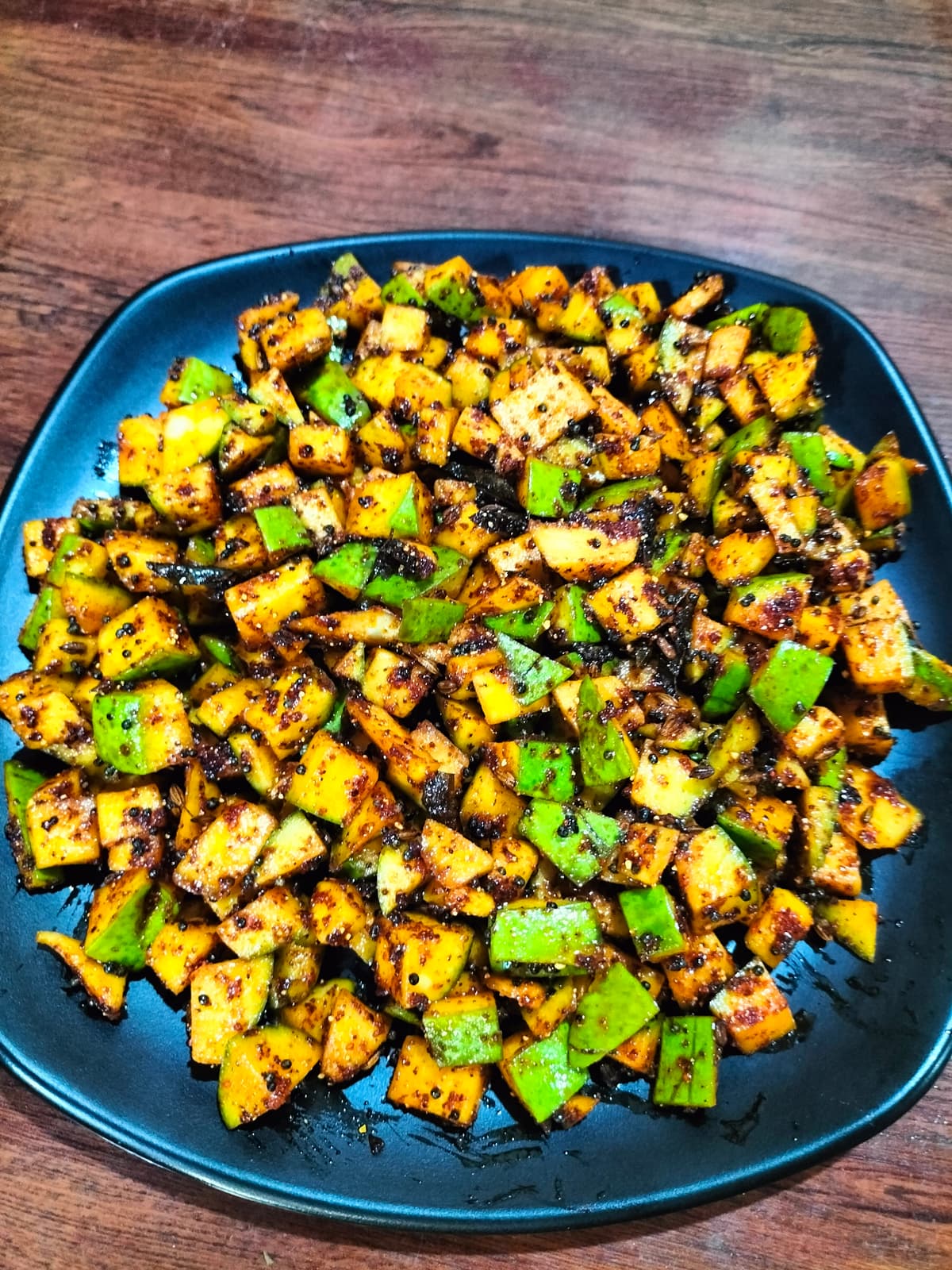 आंब्याचे/कैरीचे करम | Ambyache Lonche | Kairichi Karam | Mango Pickle Recipe